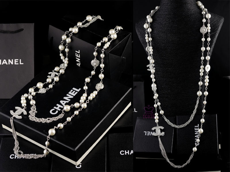 Collana Chanel Modello 390